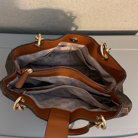 Michael Kors Brown and Crème Purse - Picture 3 of 3